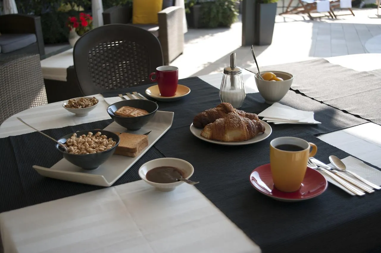 Cascina36 B&B Pregnana Milanese Bed & Breakfast