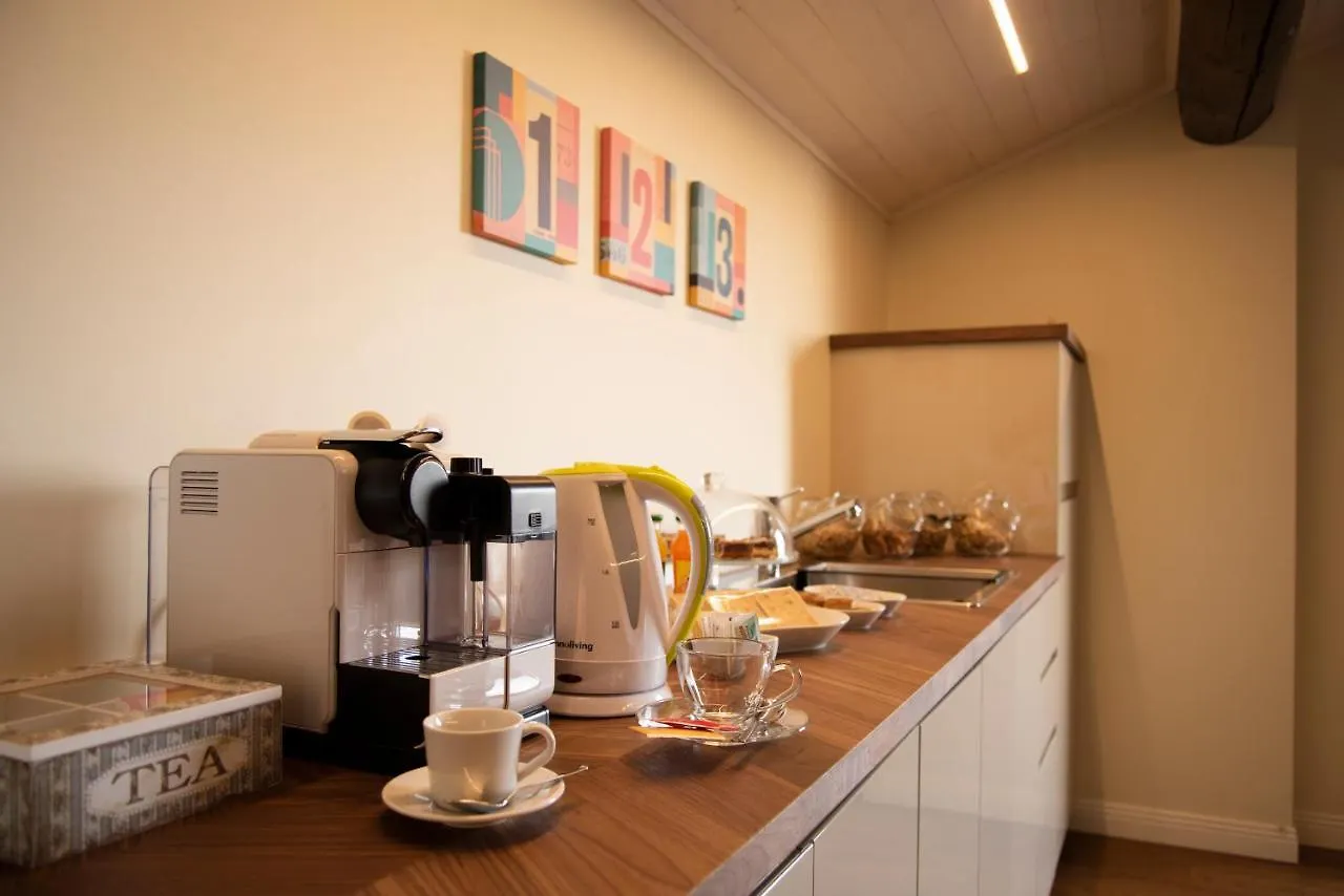 Bed & Breakfast Cascina36 B&B Pregnana Milanese Italy