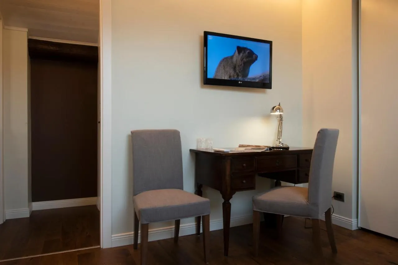 Bed & Breakfast Cascina36 B&B Pregnana Milanese Italy